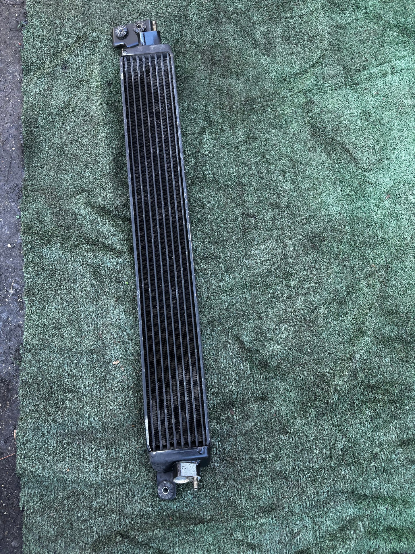 08-13 BMW M3 ENGINE OIL COOLER