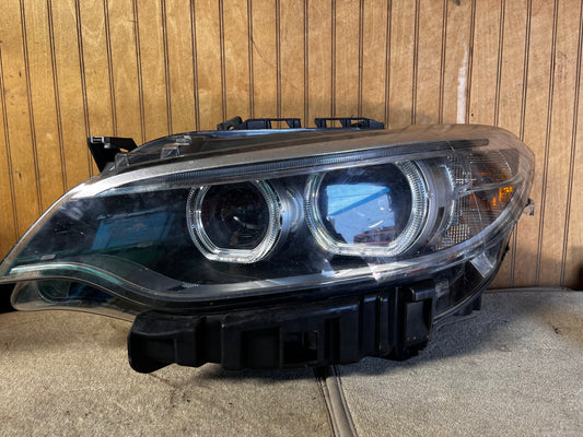 F22 DRIVER SIDE HEADLIGHT